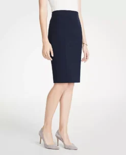 Women's Curvy Fit Seasonless Stretch Seamed Pencil Skirt -Ann Taylor Store 443564 0352 UC