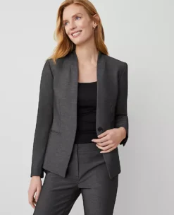 Women's Dark Grey Bi-Stretch Cutaway Blazer - Wrinkle-Resistant Tailored Fit
