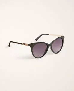 Vintage Cateye Sunglasses in Classic Black - 100% UV Protection