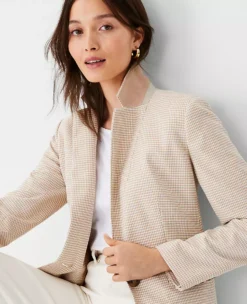 The Hutton Tailored Houndstooth Blazer - Sleek One-Button Suit Jacket