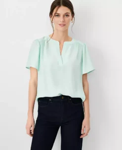 Flutter Sleeve Popover -Ann Taylor Store 603672 7397 ALT2