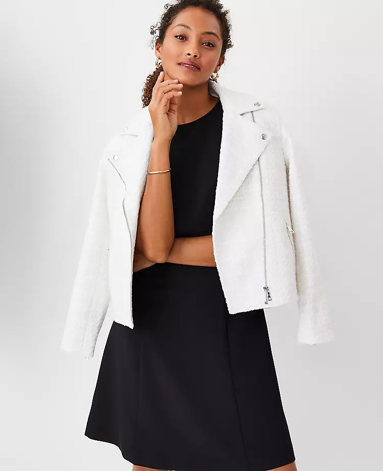 The Flare Dress In Fluid Crepe 3 The Flare Dress In Fluid Crepe - Image 3