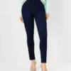 Curvy Sculpting Pocket High Rise Skinny Jeans In Rinse Wash