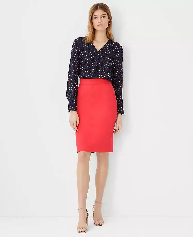 Sophisticated Seamed Twill Pencil Skirt - Soft Stretch Comfort 3 Sophisticated Seamed Twill Pencil Skirt - Soft Stretch Comfort - Image 3