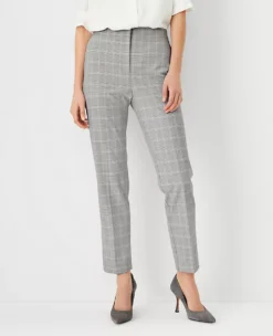 The Eva Ankle Pant In Plaid - Curvy Fit