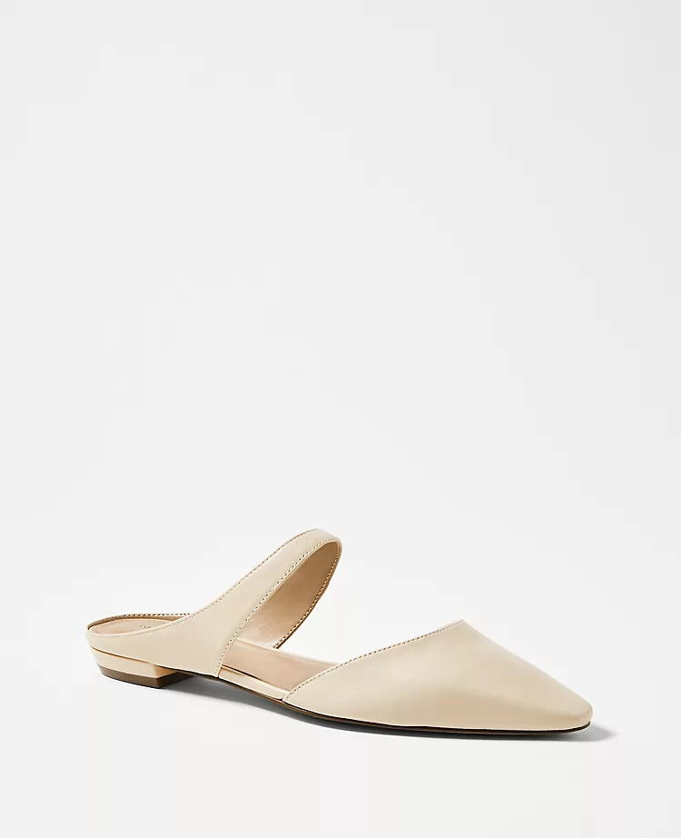 Elegant Leather Pointy Toe Mule Flats with Padded Footbed 1 Elegant Leather Pointy Toe Mule Flats with Padded Footbed