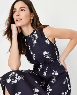 Floral Gathered Sleeveless Flare Dress 5 Floral Gathered Sleeveless Flare Dress -Ann Taylor Store 609019 1362 ALT2
