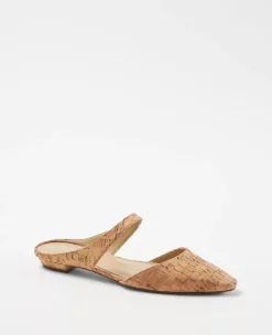 Elegant Pointy Toe Cork Mule Flats with Padded Footbed