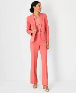 Women's Tailored One-Button Blazer with Versatile Button-Open Sleeves 5 Women's Tailored One-Button Blazer with Versatile Button-Open Sleeves -Ann Taylor Store 613350 1970 ALT2