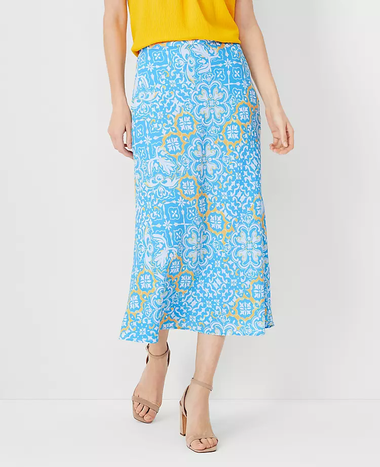 Flowy Tile Print Side Zip Midi Skirt - Elegant Mid-Calf Slip Skirt 1 Flowy Tile Print Side Zip Midi Skirt - Elegant Mid-Calf Slip Skirt
