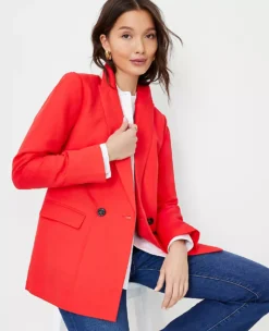 Petite Relaxed Double Breasted Long Blazer in Linen Blend 6 Petite Relaxed Double Breasted Long Blazer in Linen Blend -Ann Taylor Store 614240 2570 ALT2