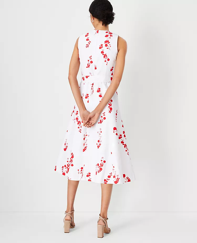 Petite Floral Button Front Flare Dress for Professional Style 2 Petite Floral Button Front Flare Dress for Professional Style - Image 2