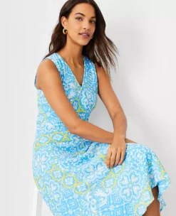 Petite Tile Print Wrap Flare Dress - Elegant Professional Workwear 5 Petite Tile Print Wrap Flare Dress - Elegant Professional Workwear -Ann Taylor Store 614473 2643 ALT2