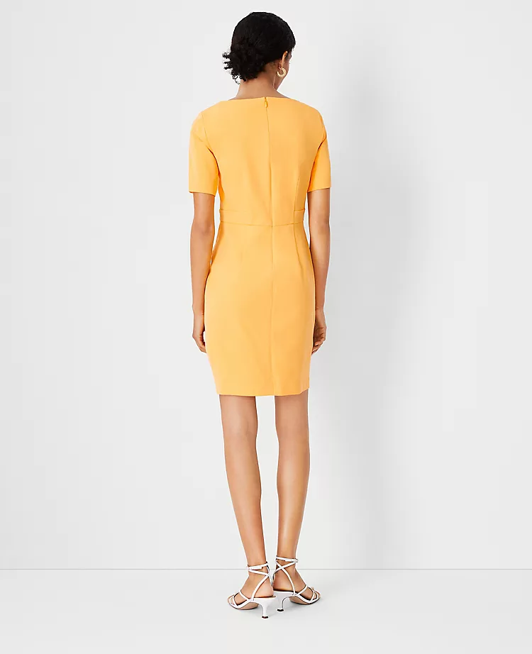 Women's Petite Scoop Neck Short Sleeve Sheath Dress 2 Women's Petite Scoop Neck Short Sleeve Sheath Dress - Image 2
