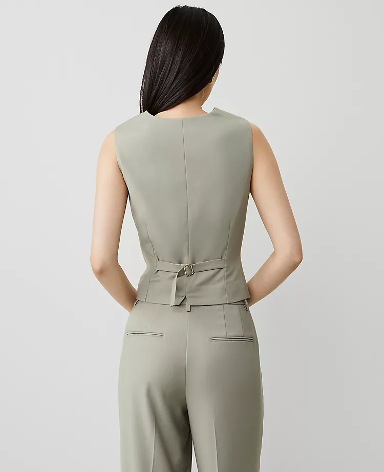 The Tailored Button Pocket Vest Seagrass 2 The Tailored Button Pocket Vest Seagrass - Image 2