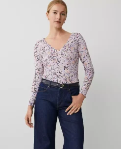 Wide V-Neck Top Lilac