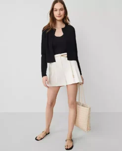 The Pleated Short In Sateen Winter White 5 The Pleated Short In Sateen Winter White -Ann Taylor Store 831497 9192 ALT2