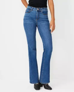 Women's Sculpting Mid-Rise Bootcut Jeans - Bright Mid Indigo