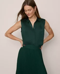 Shirred Yoke Sleeveless Shirt Pine Grove