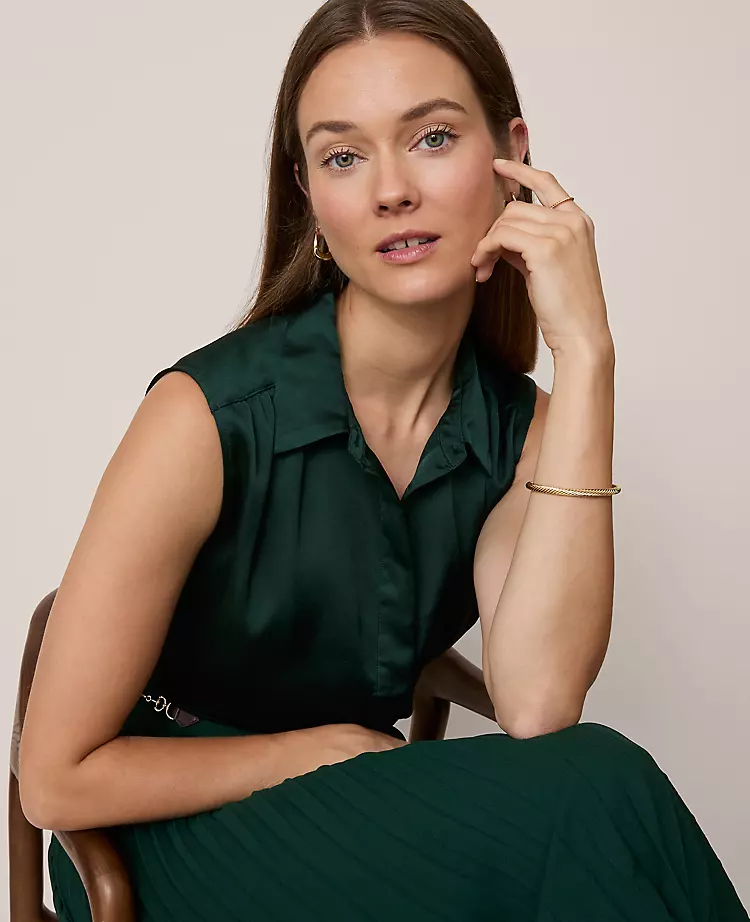 Shirred Yoke Sleeveless Shirt Pine Grove 3 Shirred Yoke Sleeveless Shirt Pine Grove - Image 3