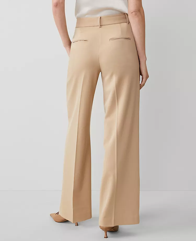The Perfect Wide-Leg Pant Baguette 3 The Perfect Wide-Leg Pant Baguette - Image 3