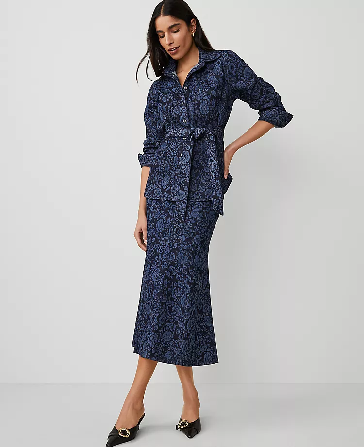 Petite Floral Flared Denim Shirt - Slimming Tie-Waist Blouse 4 Petite Floral Flared Denim Shirt - Slimming Tie-Waist Blouse - Image 4