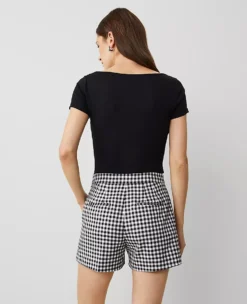 High-Waisted Side-Zip Gingham Shorts for Women - Black & White 8 High-Waisted Side-Zip Gingham Shorts for Women - Black & White -Ann Taylor Store 845677 2528 ALT2