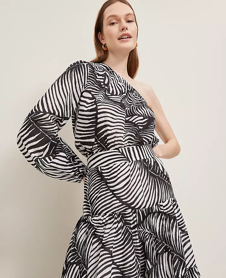 Petite One-Shoulder Palm Print Blouse - Black Cotton Voile Top 5 Petite One-Shoulder Palm Print Blouse - Black Cotton Voile Top - Image 5