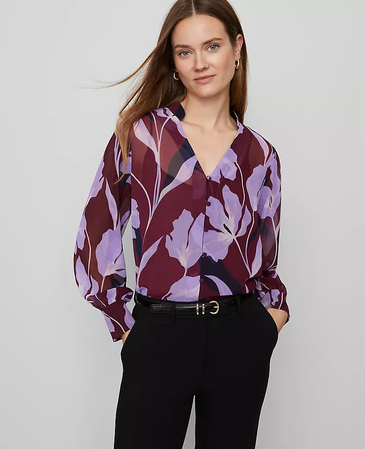 Petite Floral V-Neck Popover Blouse in Windsor Wine 4 Petite Floral V-Neck Popover Blouse in Windsor Wine - Image 4