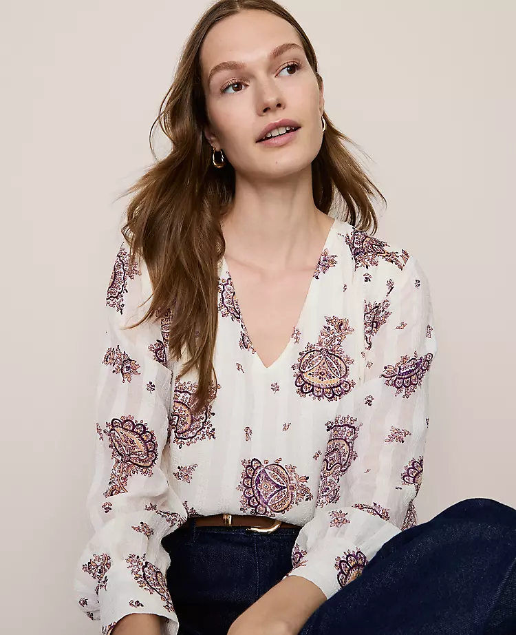 Petite Paisley V-Neck Popover Blouse in Winter White 4 Petite Paisley V-Neck Popover Blouse in Winter White - Image 4