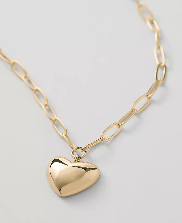Elegant Gold Heart Pendant Necklace with Polished Finish 2 Elegant Gold Heart Pendant Necklace with Polished Finish - Image 2