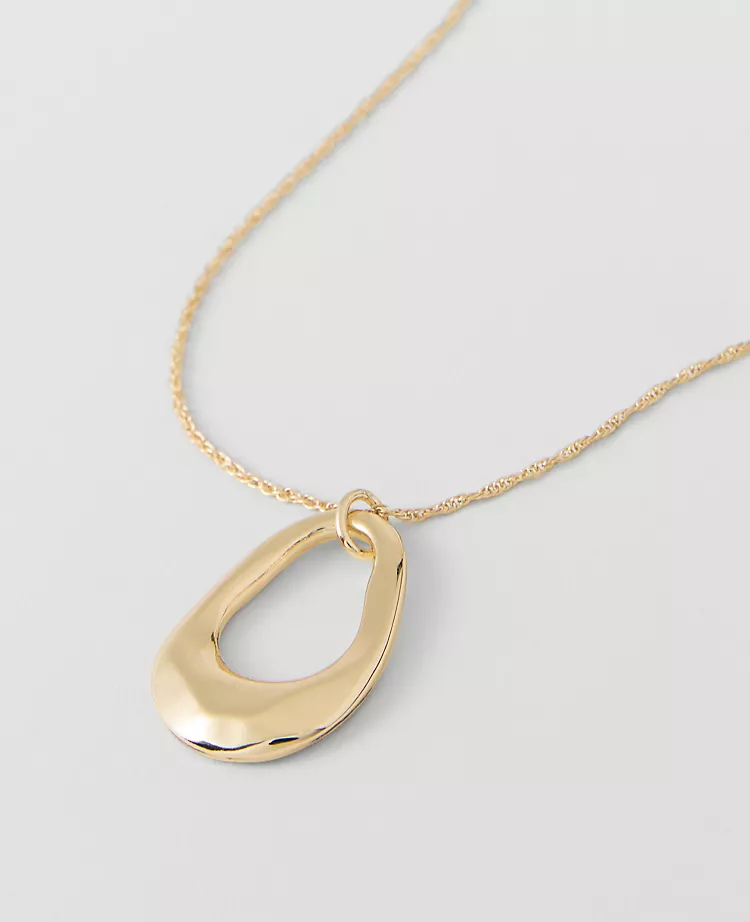 Goldtone Open Oval Pendant Necklace – Minimalist Everyday Jewelry 2 Goldtone Open Oval Pendant Necklace – Minimalist Everyday Jewelry - Image 2