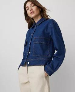 Ann Taylor Petite Weekend Collection Denim Jacket - Medium Wash 5 Ann Taylor Petite Weekend Collection Denim Jacket - Medium Wash -Ann Taylor Store 850489 9734 ALT2