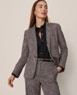Women's Tailored One-Button Plaid Blazer - Professional Work Suit Jacket