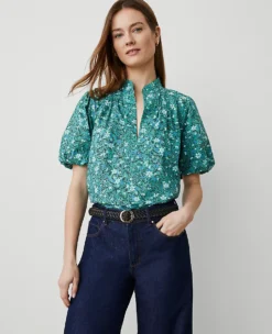 Petite Floral Puff Sleeve Popover Blouse in Mellow Mint