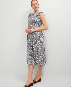 Floral Ruffle Petite Midi Dress - Elegant Black Halter Neck Pleated Dress