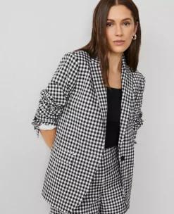 Petite Tailored Longline Gingham Blazer in Black & White -Ann Taylor Store 857026 2528 ALT2