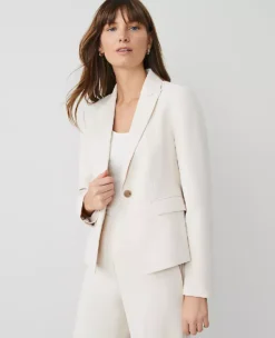 Petite One-Button Fluid Crepe Blazer in Ivory Whisper