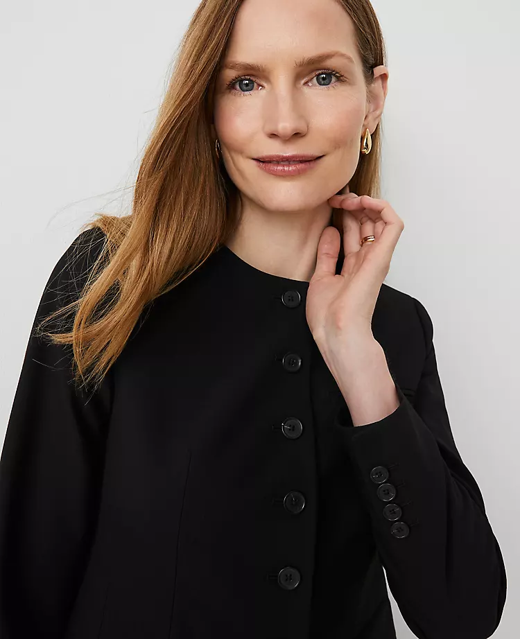 Petite Curved Hem Jacket in Seasonless Stretch - Tailored Black Blazer 3 Petite Curved Hem Jacket in Seasonless Stretch - Tailored Black Blazer - Image 3