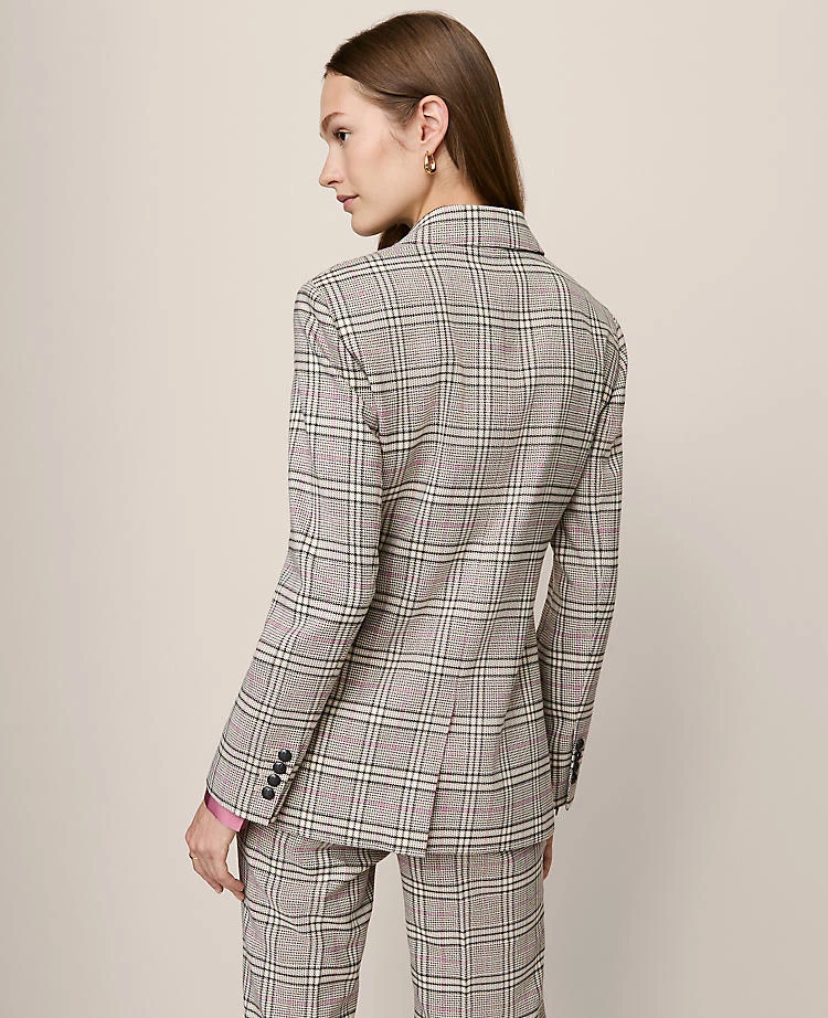 Women's Petite Plaid Crosby Blazer in Pale Sandalwood 3 Women's Petite Plaid Crosby Blazer in Pale Sandalwood - Image 3