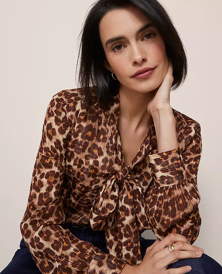 Animal Print Tie V-Neck Popover Pale Sandalwood 2 Animal Print Tie V-Neck Popover Pale Sandalwood - Image 2
